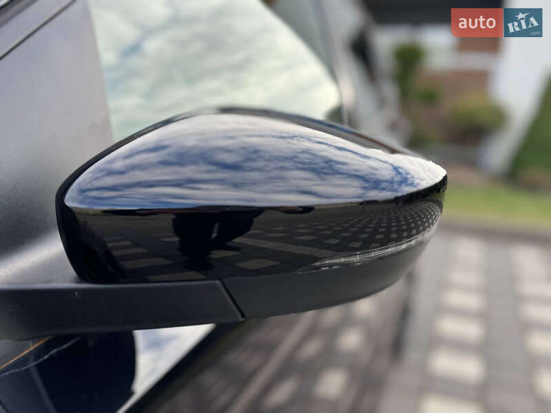 Хетчбек Volkswagen Polo 2011 в Стрию