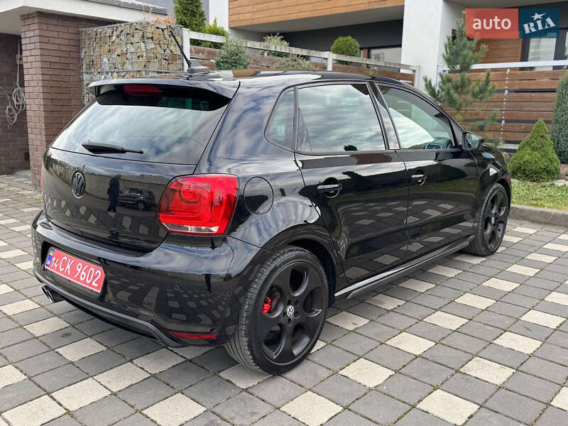 Хетчбек Volkswagen Polo 2011 в Стрию