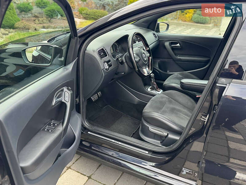 Хетчбек Volkswagen Polo 2011 в Стрию