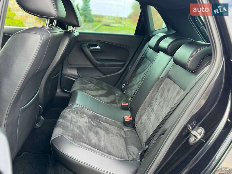 Хетчбек Volkswagen Polo 2011 в Стрию