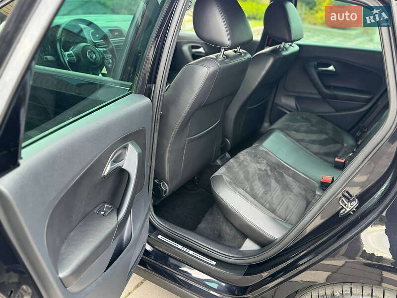 Хетчбек Volkswagen Polo 2011 в Стрию