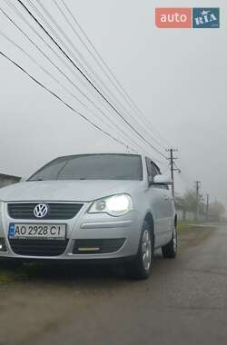 Хэтчбек Volkswagen Polo 2008 в Берегово