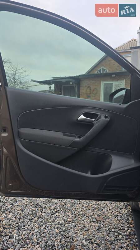 Хэтчбек Volkswagen Polo 2014 в Харькове