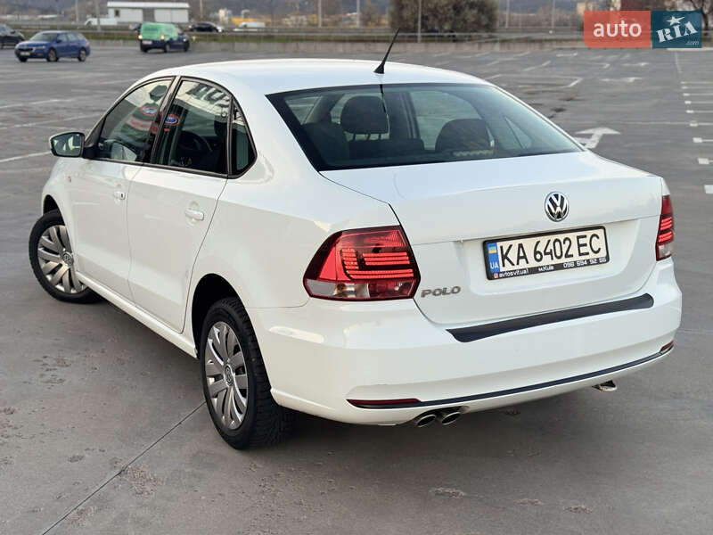 Седан Volkswagen Polo 2017 в Киеве