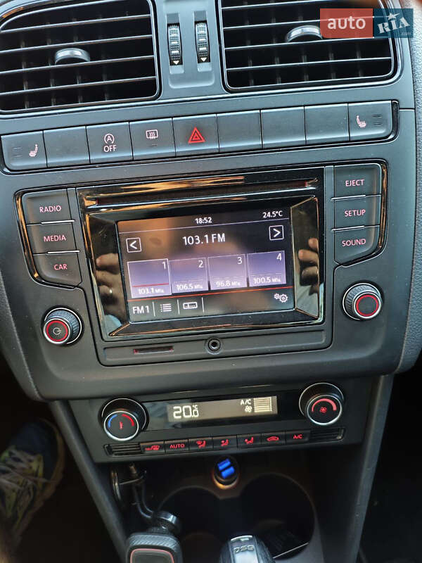 Хэтчбек Volkswagen Polo 2014 в Киеве фото 7 Хэтчбек Volkswagen Polo 2014 в Киеве