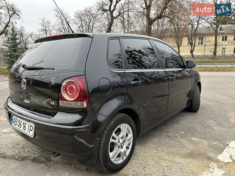 Хетчбек Volkswagen Polo 2005 в Вінниці