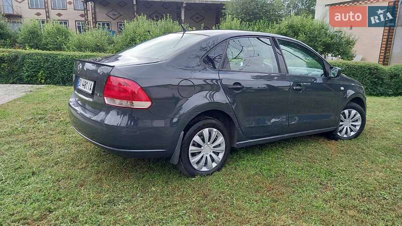 Седан Volkswagen Polo 2012 в Золотоноші