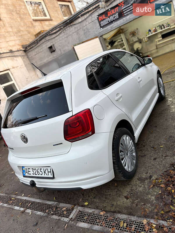 Хэтчбек Volkswagen Polo 2012 в Кривом Роге