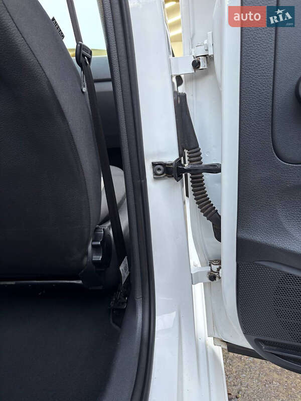 Хэтчбек Volkswagen Polo 2012 в Кривом Роге