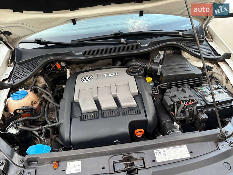 Хэтчбек Volkswagen Polo 2012 в Кривом Роге