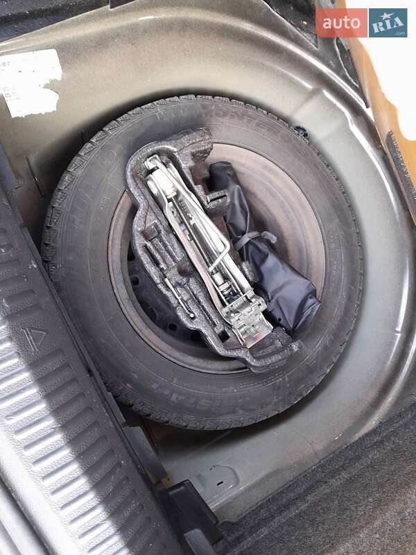 Хэтчбек Volkswagen Polo 2009 в Ивано-Франковске фото 15 Хэтчбек Volkswagen Polo 2009 в Ивано-Франковске