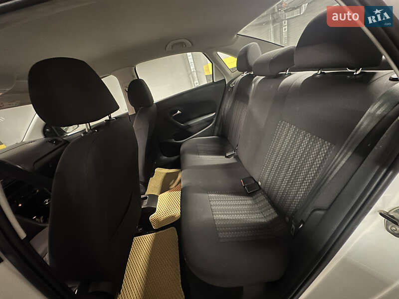 Седан Volkswagen Polo 2018 в Одессе