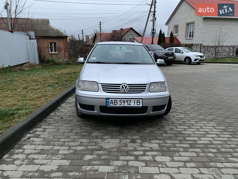 Хэтчбек Volkswagen Polo 2001 в Виннице