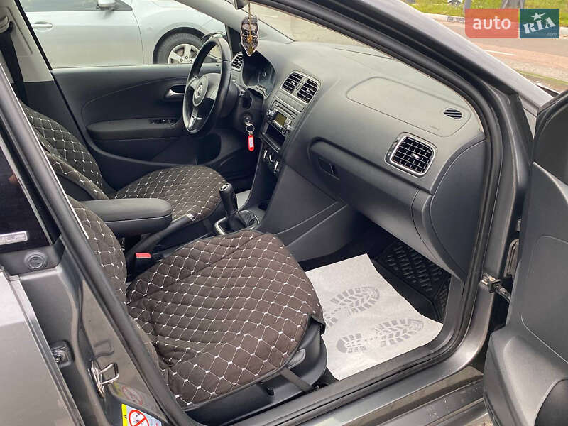 Хэтчбек Volkswagen Polo 2011 в Житомире