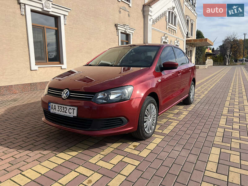 Седан Volkswagen Polo 2012 в Кривому Розі