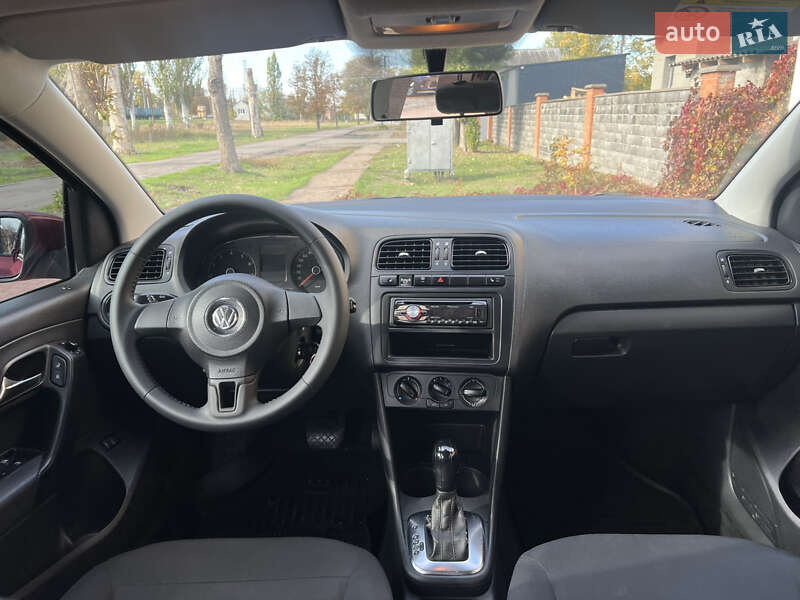 Седан Volkswagen Polo 2012 в Кривому Розі