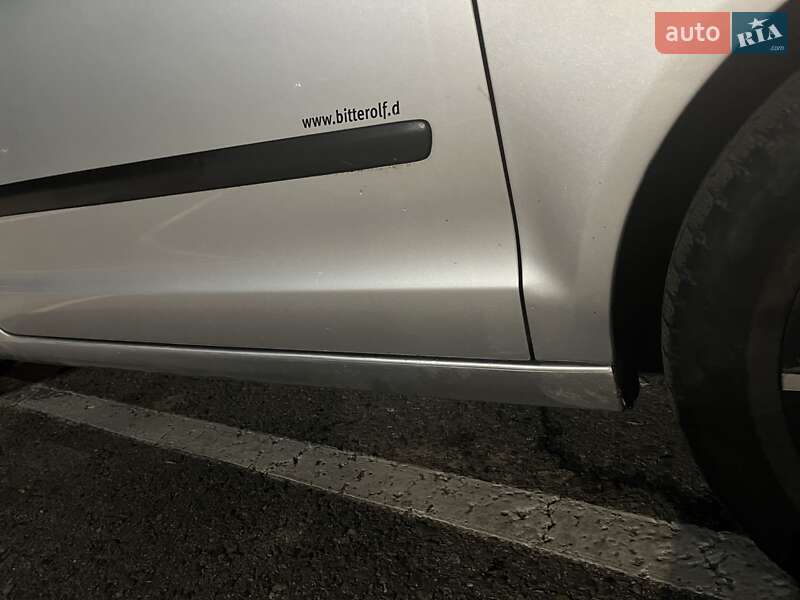 Хэтчбек Volkswagen Polo 2005 в Черновцах