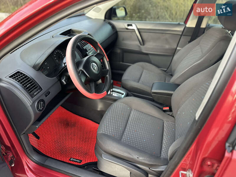 Хэтчбек Volkswagen Polo 2003 в Полтаве