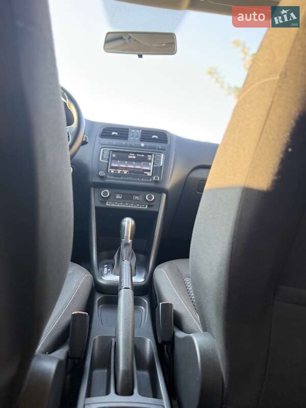 Седан Volkswagen Polo 2017 в Киеве