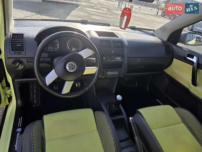 Хэтчбек Volkswagen Polo 2008 в Киеве