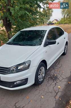 Седан Volkswagen Polo 2019 в Черкасах
