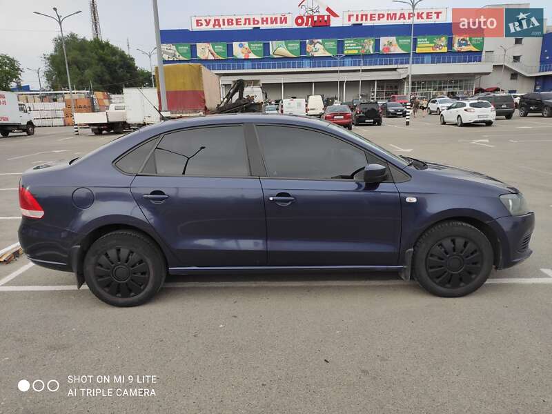 Седан Volkswagen Polo 2012 в Днепре фото 2 Седан Volkswagen Polo 2012 в Днепре