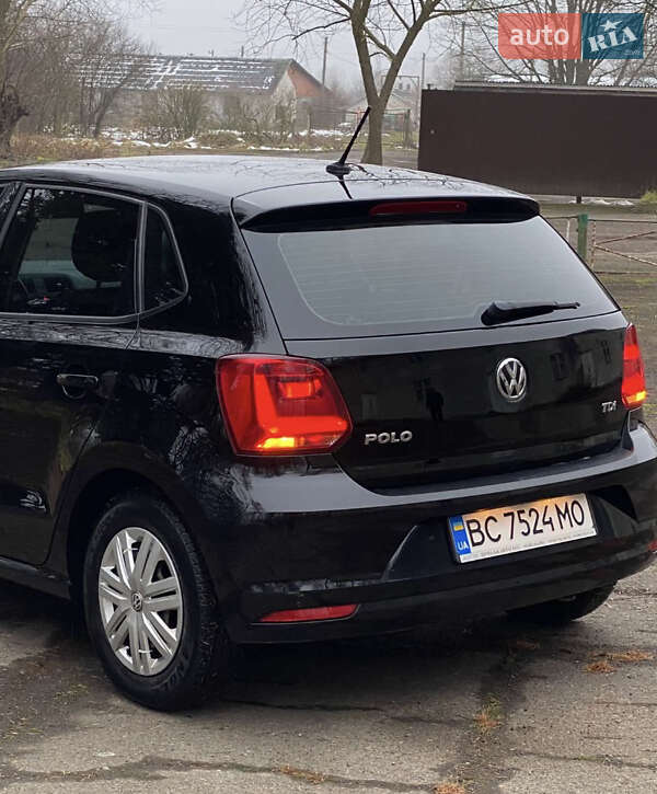 Хэтчбек Volkswagen Polo 2016 в Дрогобыче
