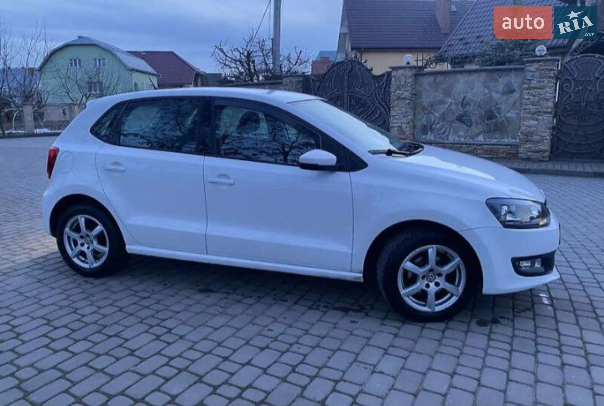 2011 Volkswagen Polo - фото 1