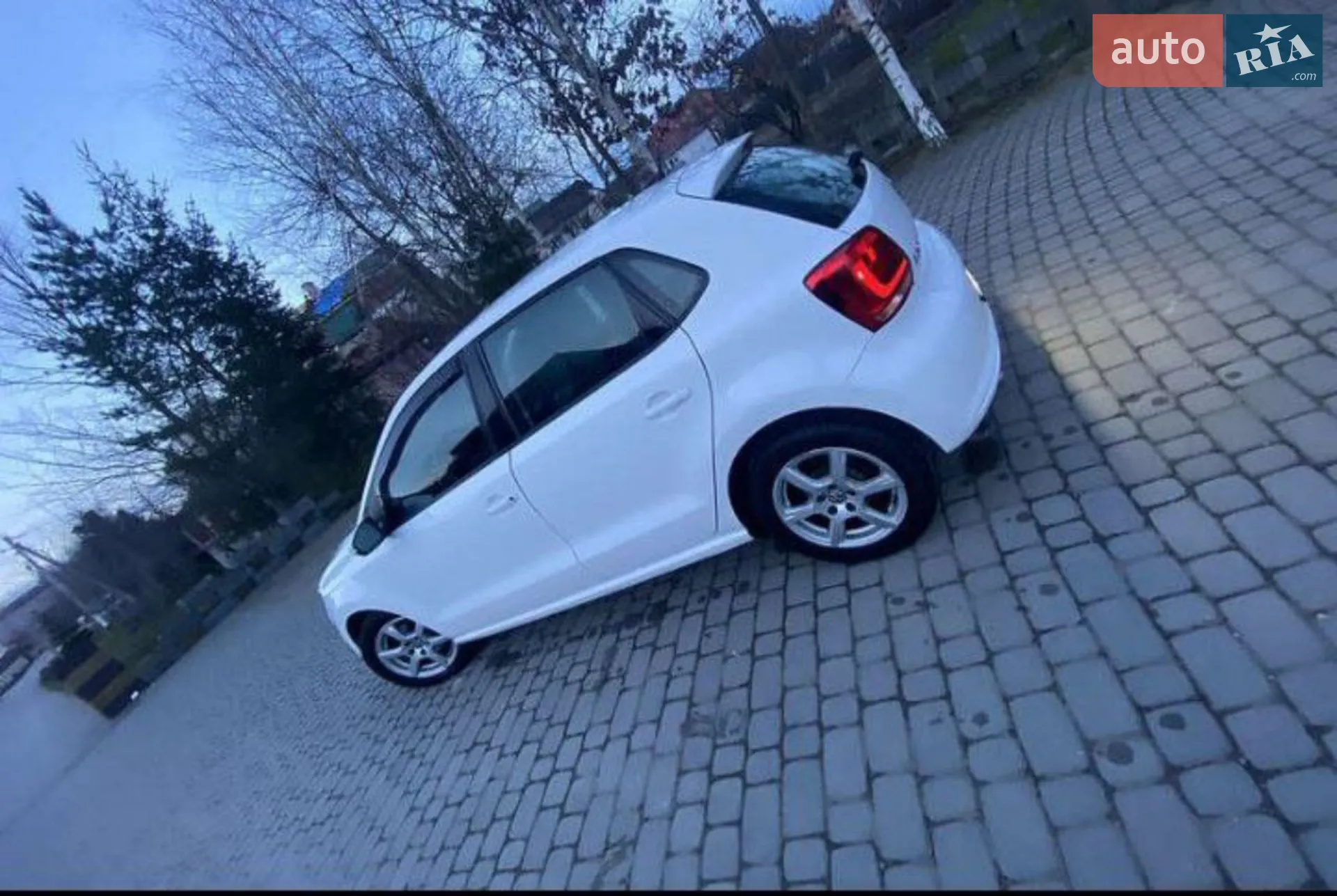 2011 Volkswagen Polo - мініатюра 8
