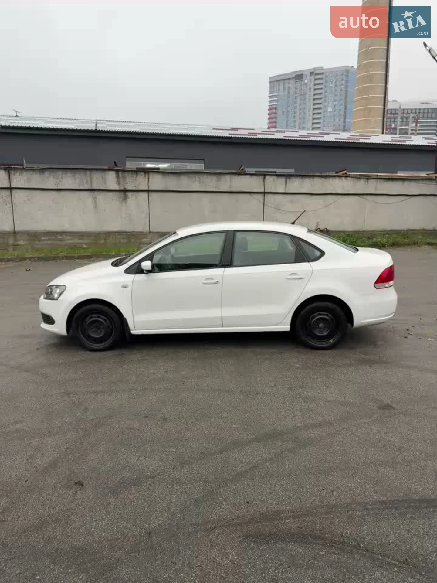 2013 Volkswagen Polo - мініатюра 4
