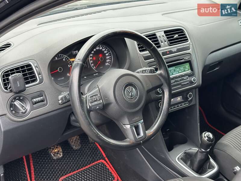 Хэтчбек Volkswagen Polo 2012 в Киеве фото 13 Хэтчбек Volkswagen Polo 2012 в Киеве