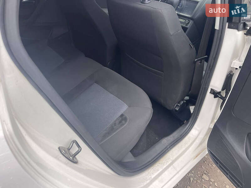 Хэтчбек Volkswagen Polo 2011 в Луцке фото 16 Хэтчбек Volkswagen Polo 2011 в Луцке