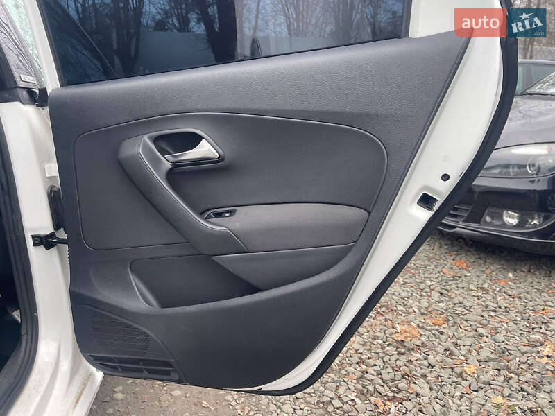 Хэтчбек Volkswagen Polo 2011 в Луцке фото 17 Хэтчбек Volkswagen Polo 2011 в Луцке