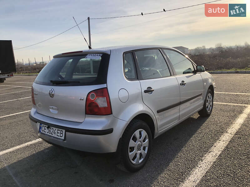 Хэтчбек Volkswagen Polo 2005 в Черновцах