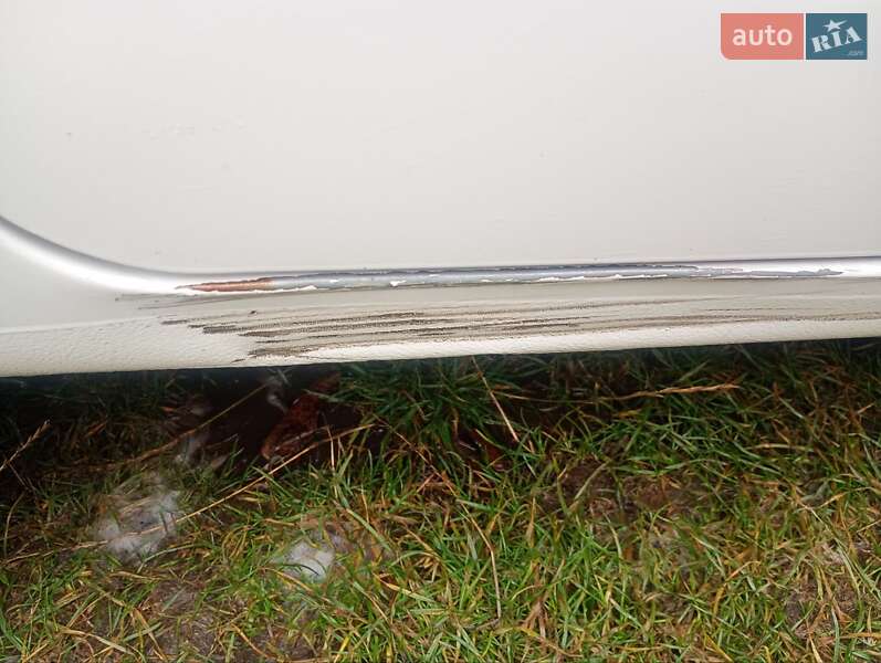 Хэтчбек Volkswagen Polo 2003 в Чуднове