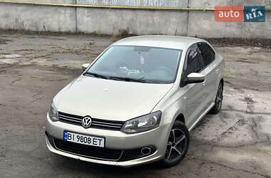Седан Volkswagen Polo 2012 в Харкові