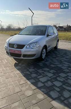 Хэтчбек Volkswagen Polo 2008 в Здолбунове