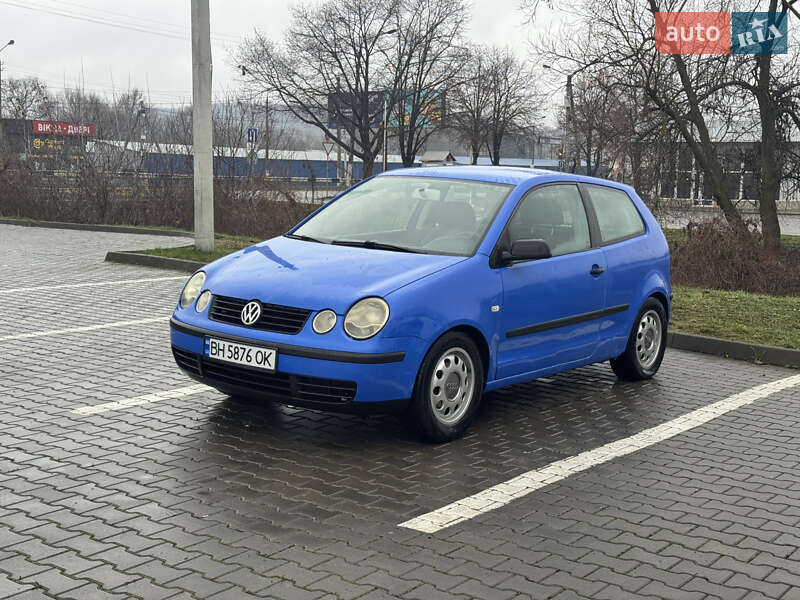 Хэтчбек Volkswagen Polo 2004 в Черновцах