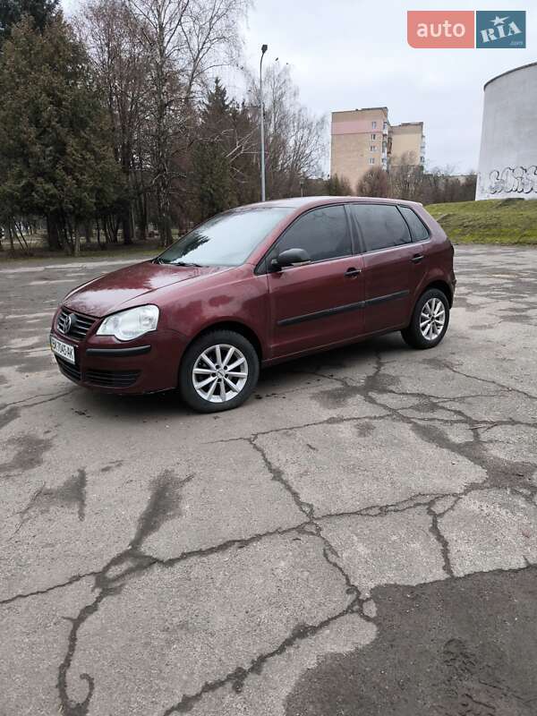 Хэтчбек Volkswagen Polo 2007 в Луцке