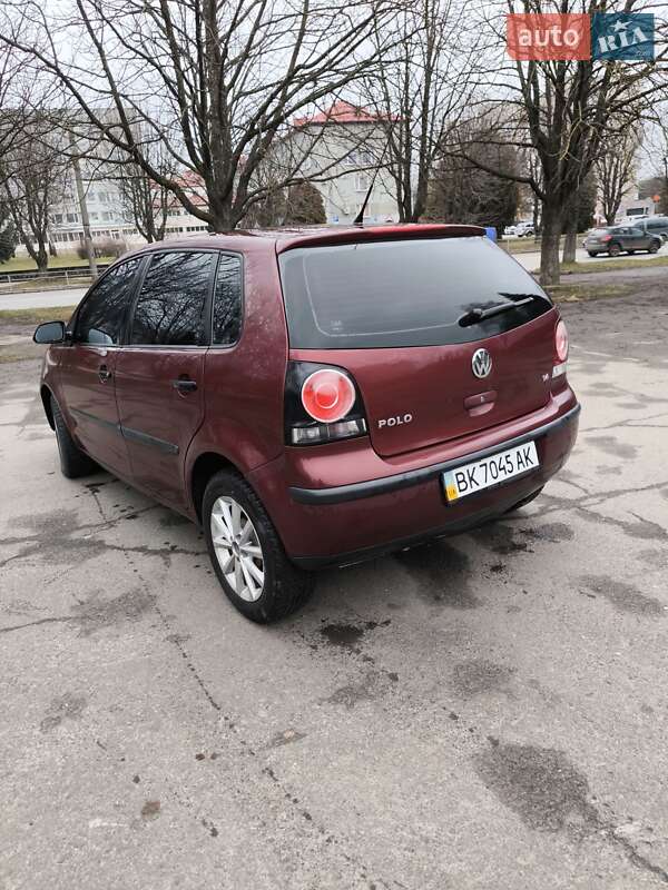 Хэтчбек Volkswagen Polo 2007 в Луцке