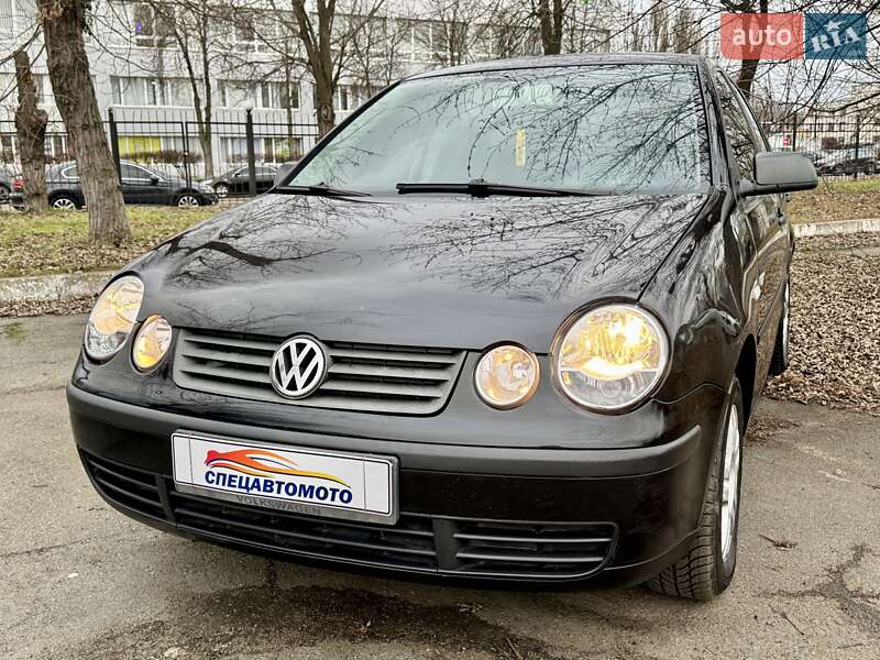 Хэтчбек Volkswagen Polo 2005 в Киеве