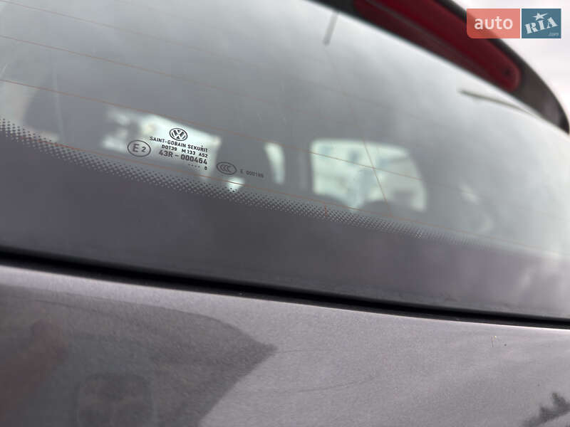 Хэтчбек Volkswagen Polo 2010 в Ровно