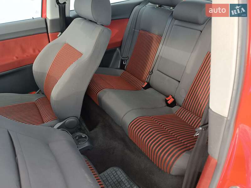 Хэтчбек Volkswagen Polo 2005 в Львове