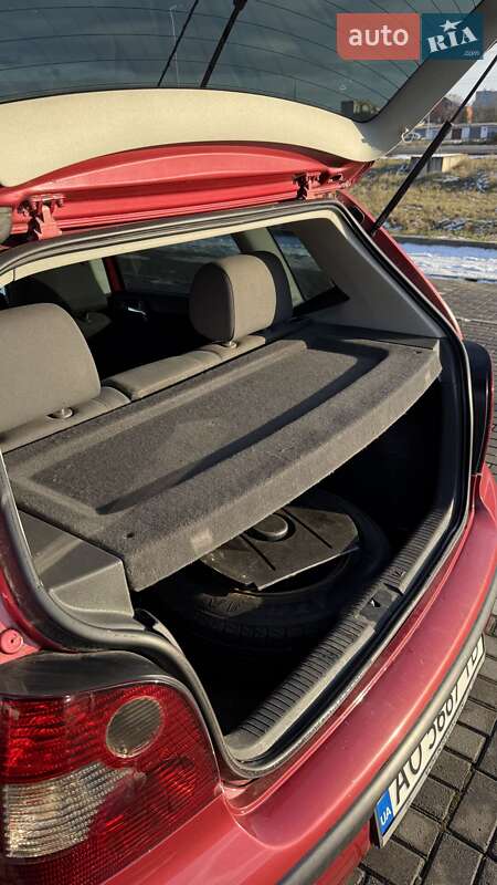 Хетчбек Volkswagen Polo 2002 в Мукачевому фото 21 Хетчбек Volkswagen Polo 2002 в Мукачевому