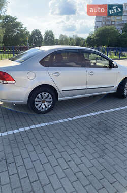 Седан Volkswagen Polo 2012 в Шептицькому