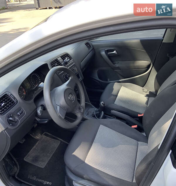 Хэтчбек Volkswagen Polo 2009 в Киеве