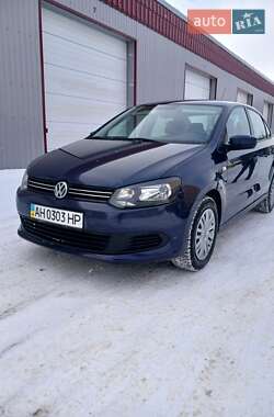 Седан Volkswagen Polo 2011 в Нетешине