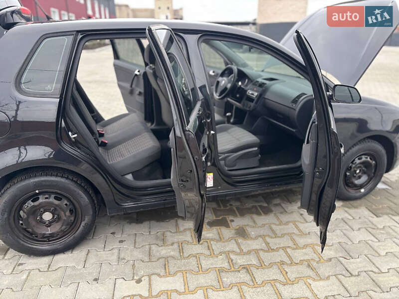 Хэтчбек Volkswagen Polo 2007 в Дубно