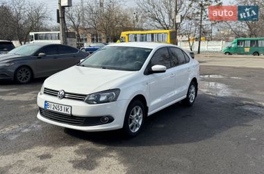 Седан Volkswagen Polo 2013 в Полтаве
