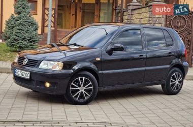 Хетчбек Volkswagen Polo 2000 в Стрию